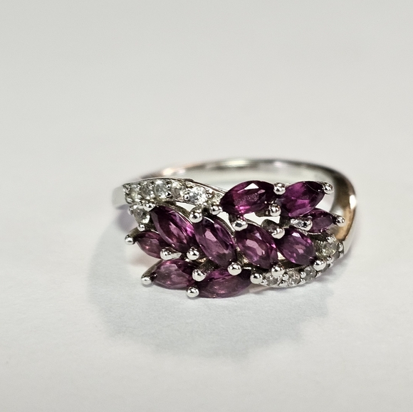 Genuine Rhodolite Garnet & White Zircon Ring in Sterling Silver Size 7.5 - Picture 6 of 8
